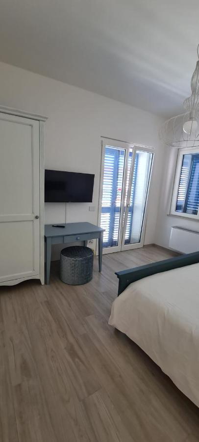 Hotel Eco-House Da Franco Civitanova Marche Esterno foto